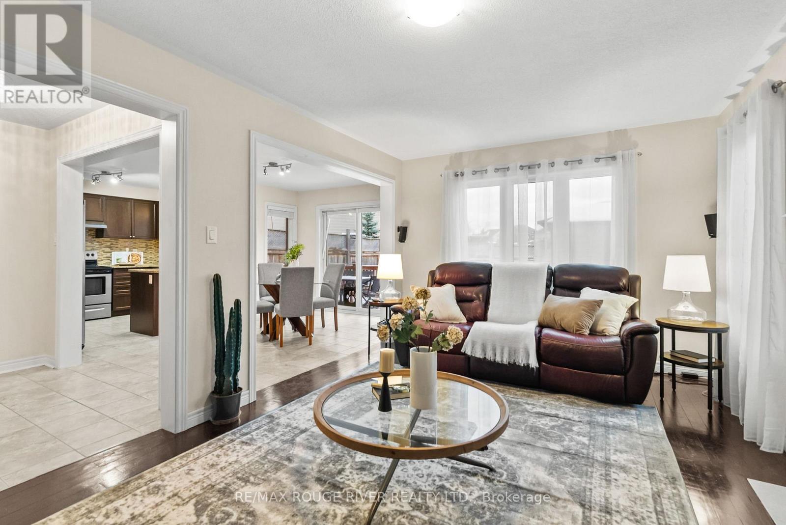 1268 Salmers Drive, Oshawa, Ontario  L1K 0R6 - Photo 13 - E12536760