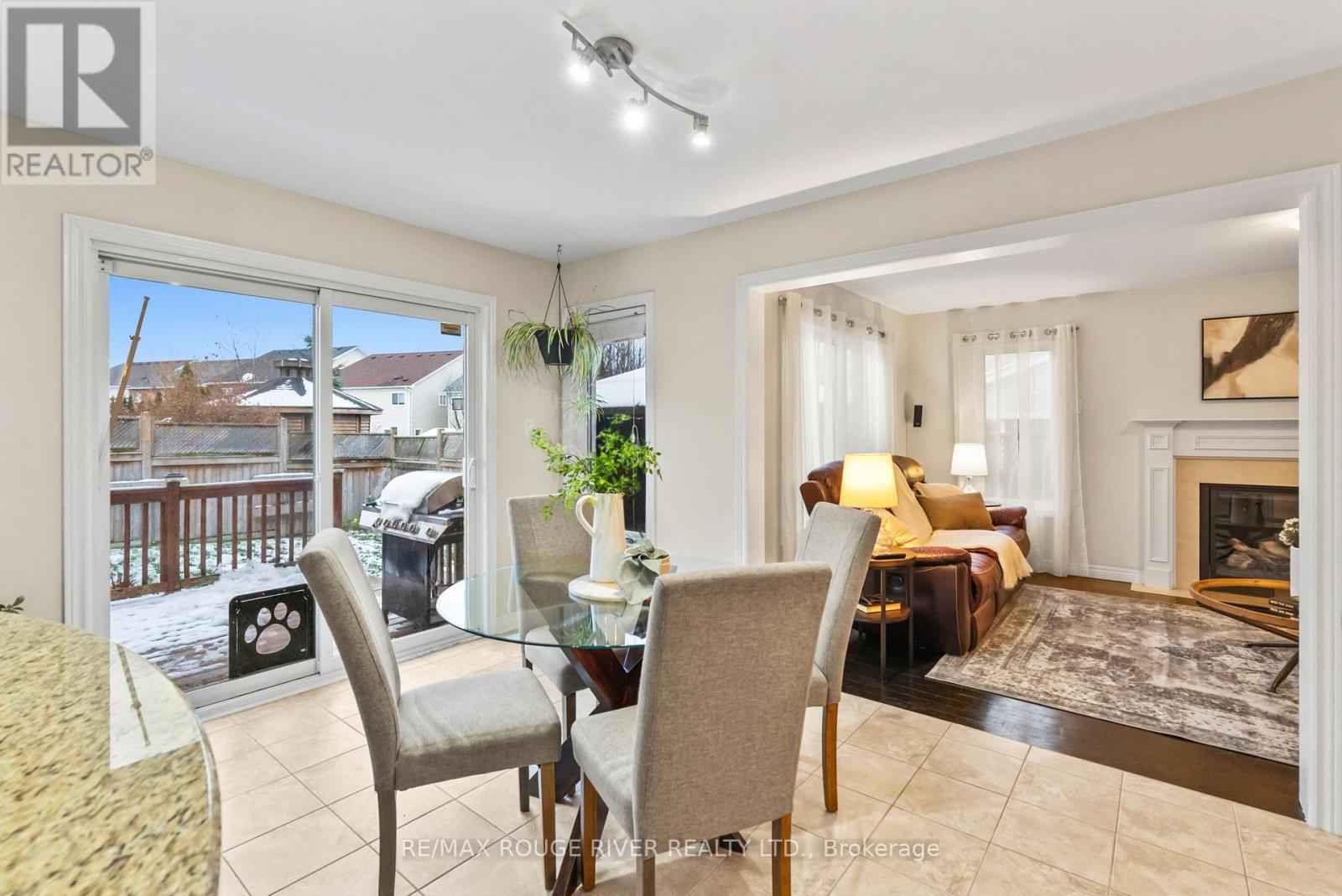 1268 Salmers Drive, Oshawa, Ontario  L1K 0R6 - Photo 15 - E12536760