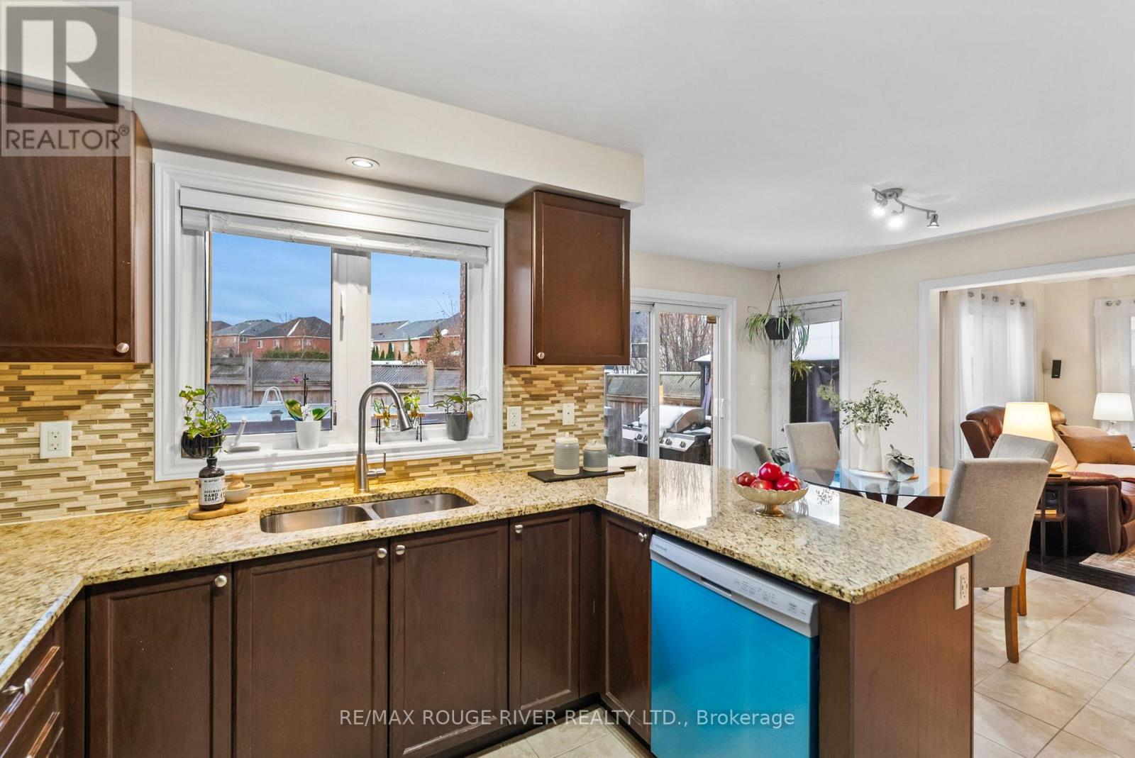 1268 Salmers Drive, Oshawa, Ontario  L1K 0R6 - Photo 19 - E12536760