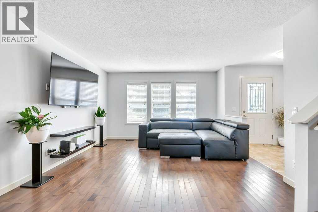 4040 New Brighton Grove Se, Calgary, Alberta  T2Z 1G4 - Photo 10 - A2258026