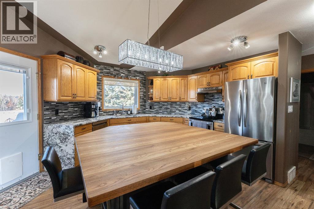 14 Riviera Drive, Lacombe, Alberta  T4L 2H6 - Photo 9 - A2267638