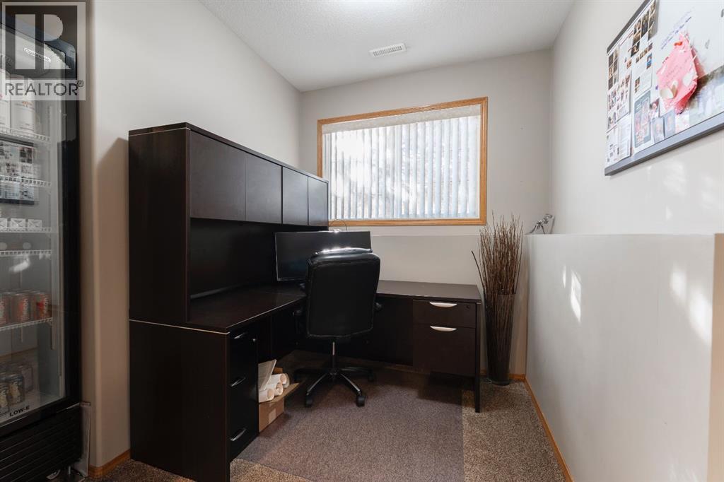 14 Riviera Drive, Lacombe, Alberta  T4L 2H6 - Photo 20 - A2267638