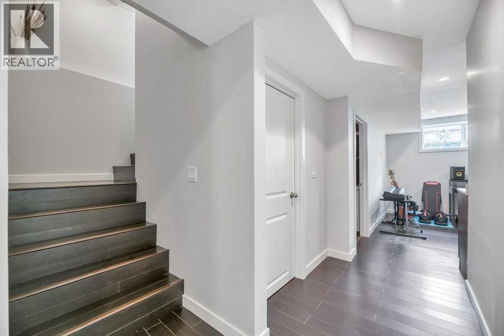 4040 New Brighton Grove Se, Calgary, Alberta  T2Z 1G4 - Photo 25 - A2258026