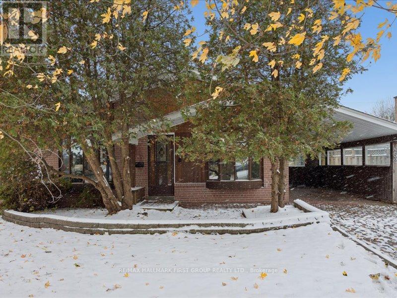 852 BEM AVENUE, Pickering, Ontario