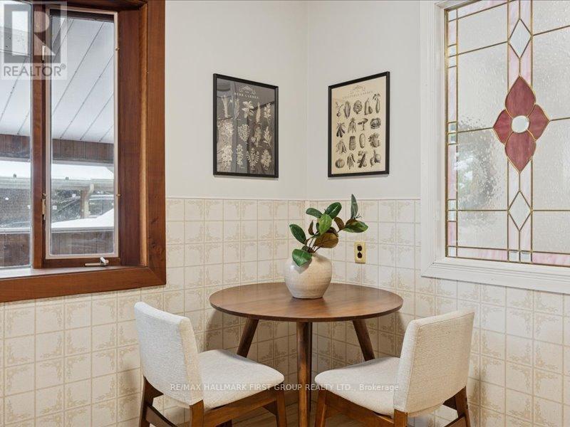 852 Bem Avenue, Pickering, Ontario  L1W 1X3 - Photo 10 - E12536468