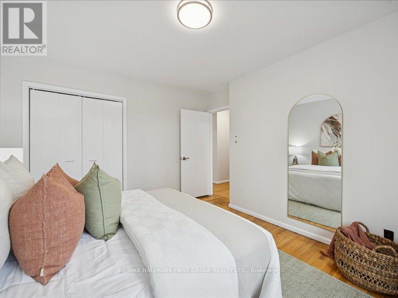 852 Bem Avenue, Pickering, Ontario  L1W 1X3 - Photo 12 - E12536468