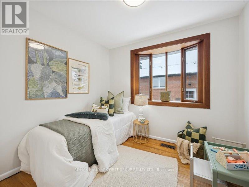 852 Bem Avenue, Pickering, Ontario  L1W 1X3 - Photo 16 - E12536468