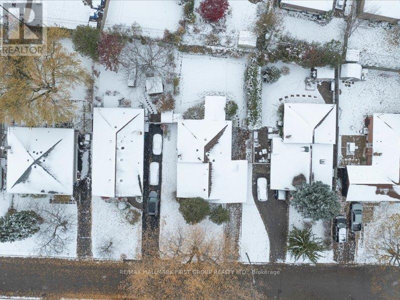 852 Bem Avenue, Pickering, Ontario  L1W 1X3 - Photo 22 - E12536468