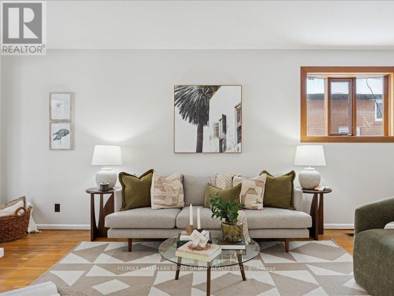 852 Bem Avenue, Pickering, Ontario  L1W 1X3 - Photo 6 - E12536468