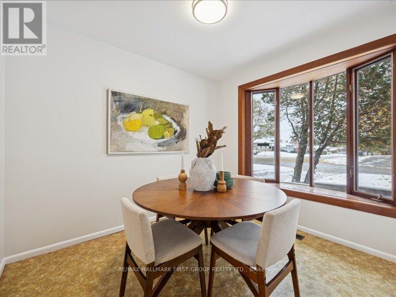 852 Bem Avenue, Pickering, Ontario  L1W 1X3 - Photo 7 - E12536468