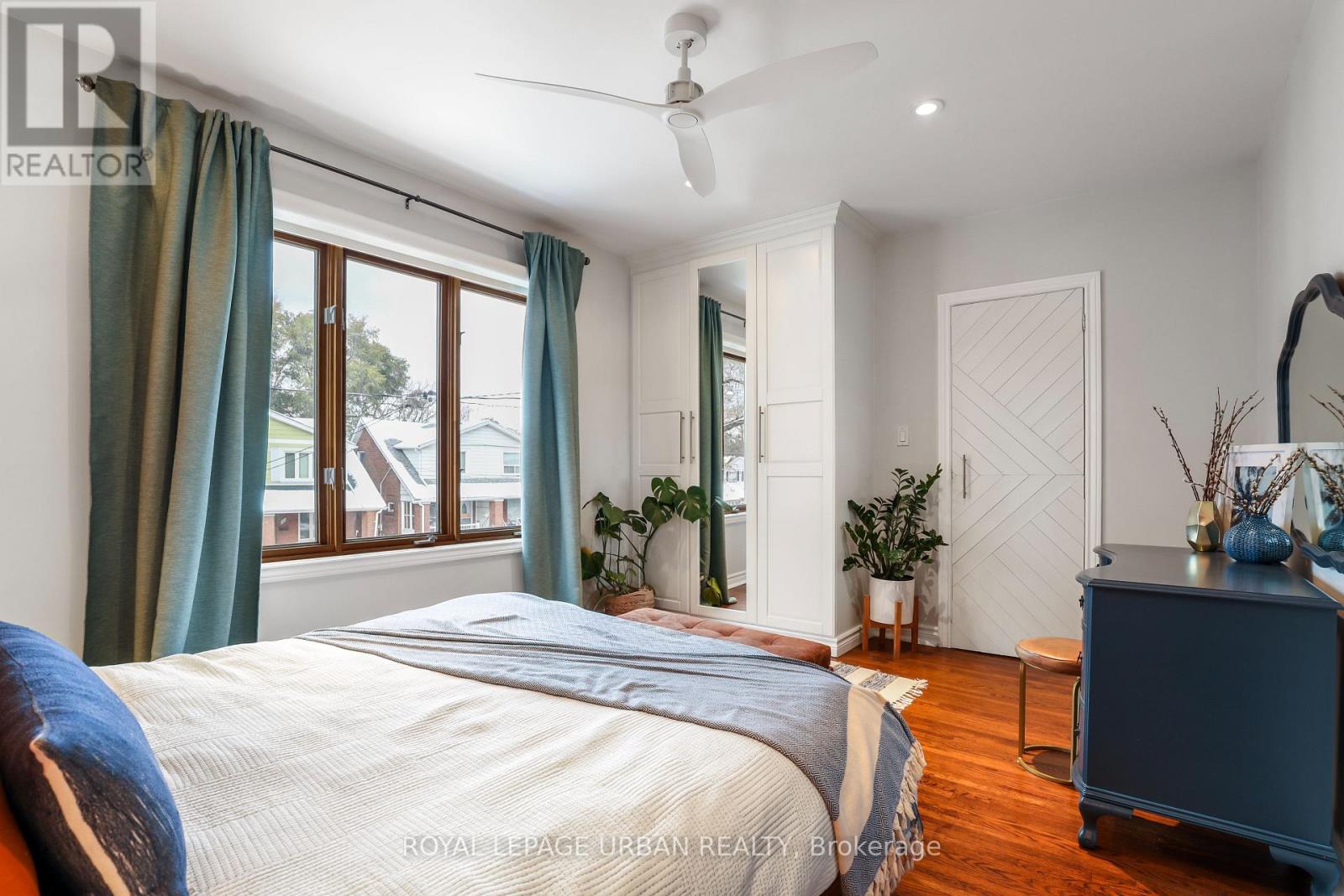 447 Milverton Boulevard, Toronto, Ontario  M4C 1X4 - Photo 19 - E12536530