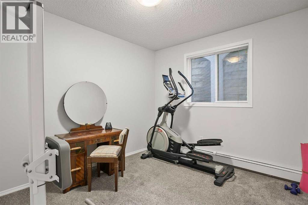 118, 10 Sierra Morena Mews Sw, Calgary, Alberta  T3H 3K5 - Photo 19 - A2263002