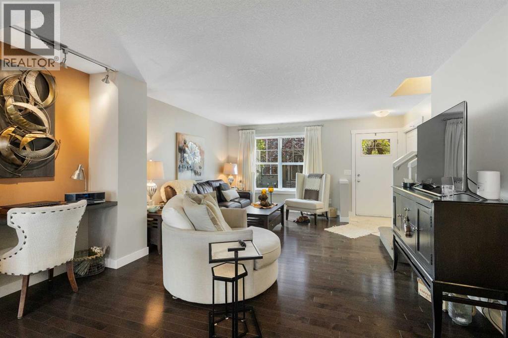 619 Mckenzie Towne Square Se, Calgary, Alberta  T2Z 1E4 - Photo 5 - A2267383