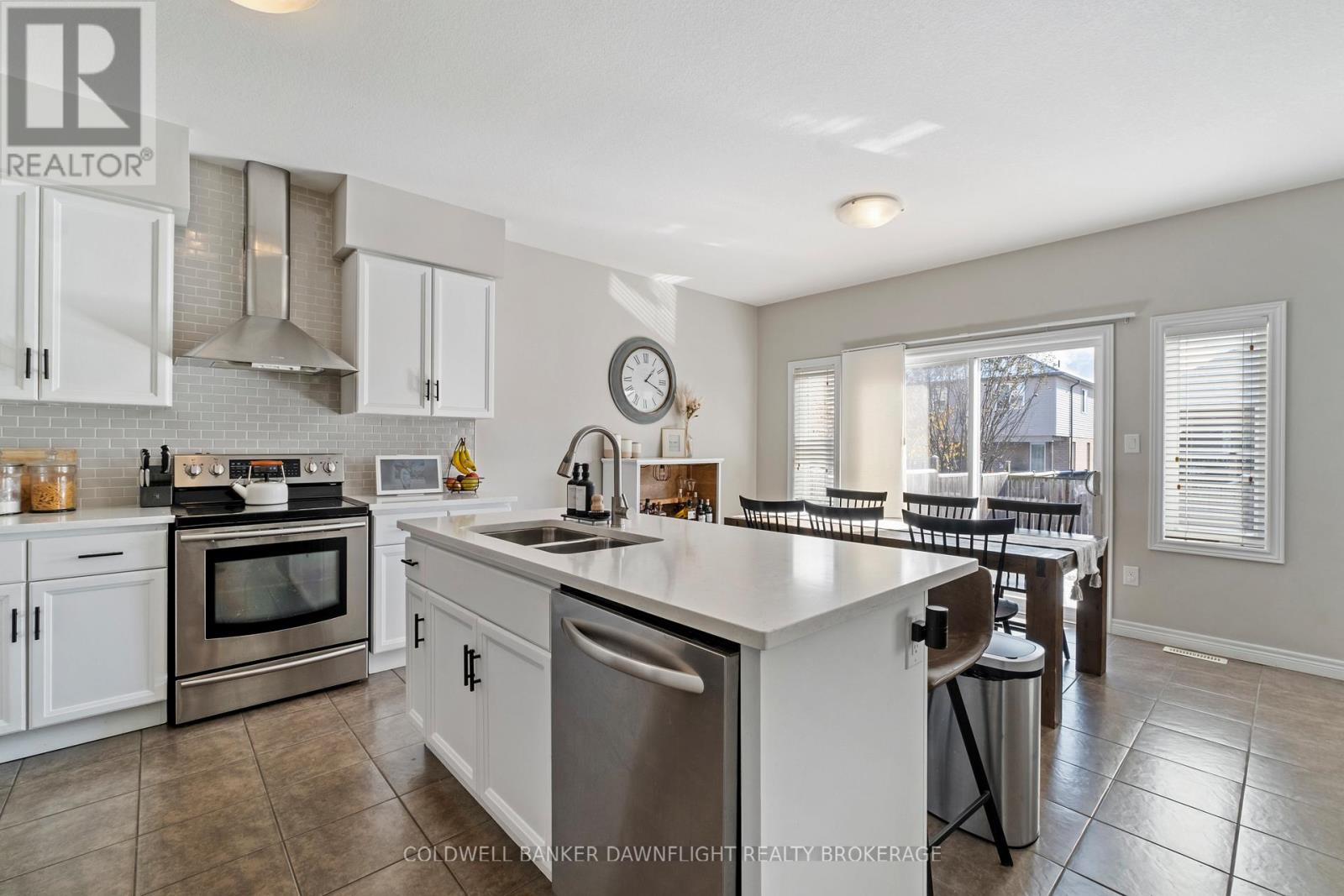 447 Blackacres Boulevard, London North, Ontario  N6G 0J2 - Photo 13 - X12536664