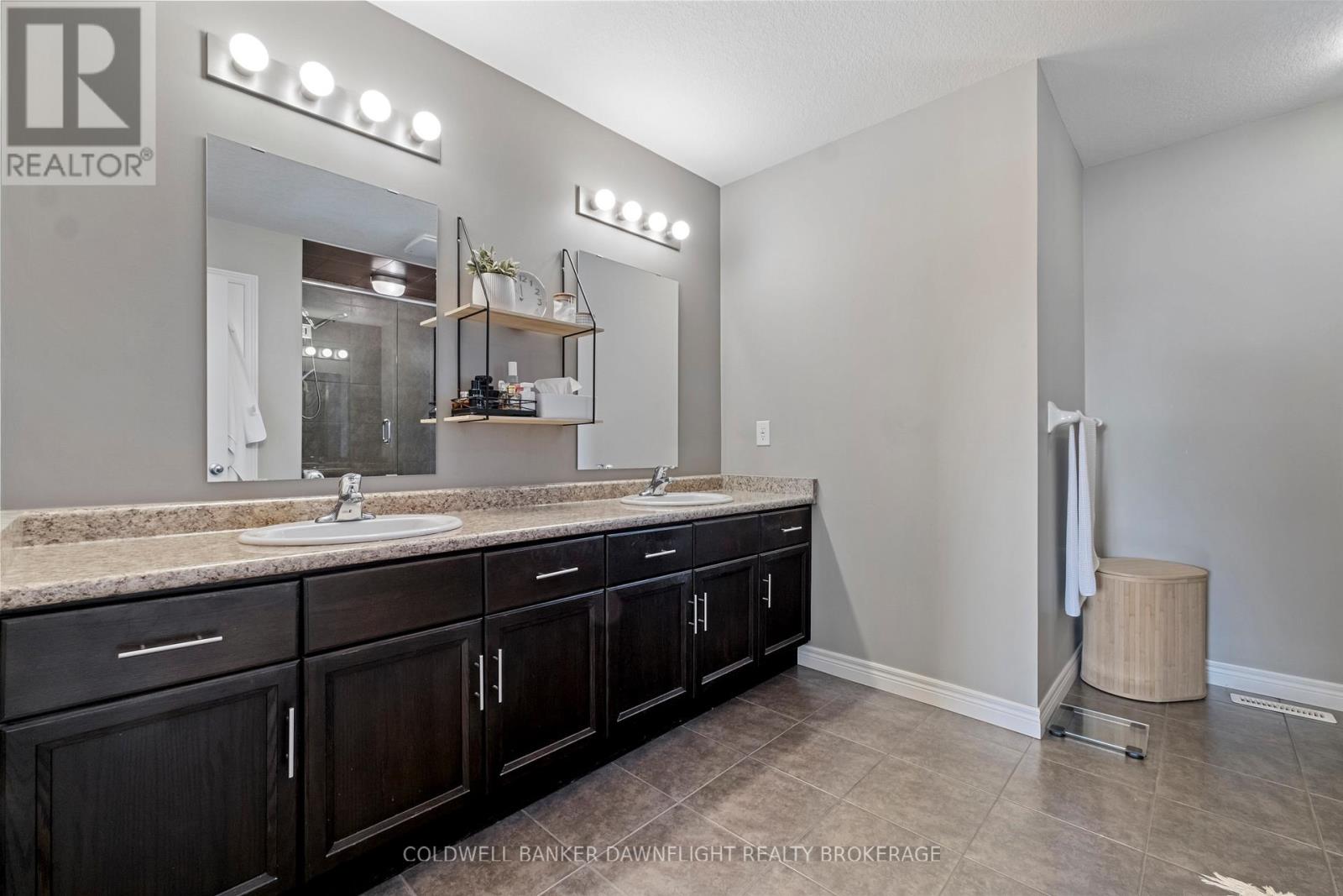 447 Blackacres Boulevard, London North, Ontario  N6G 0J2 - Photo 23 - X12536664