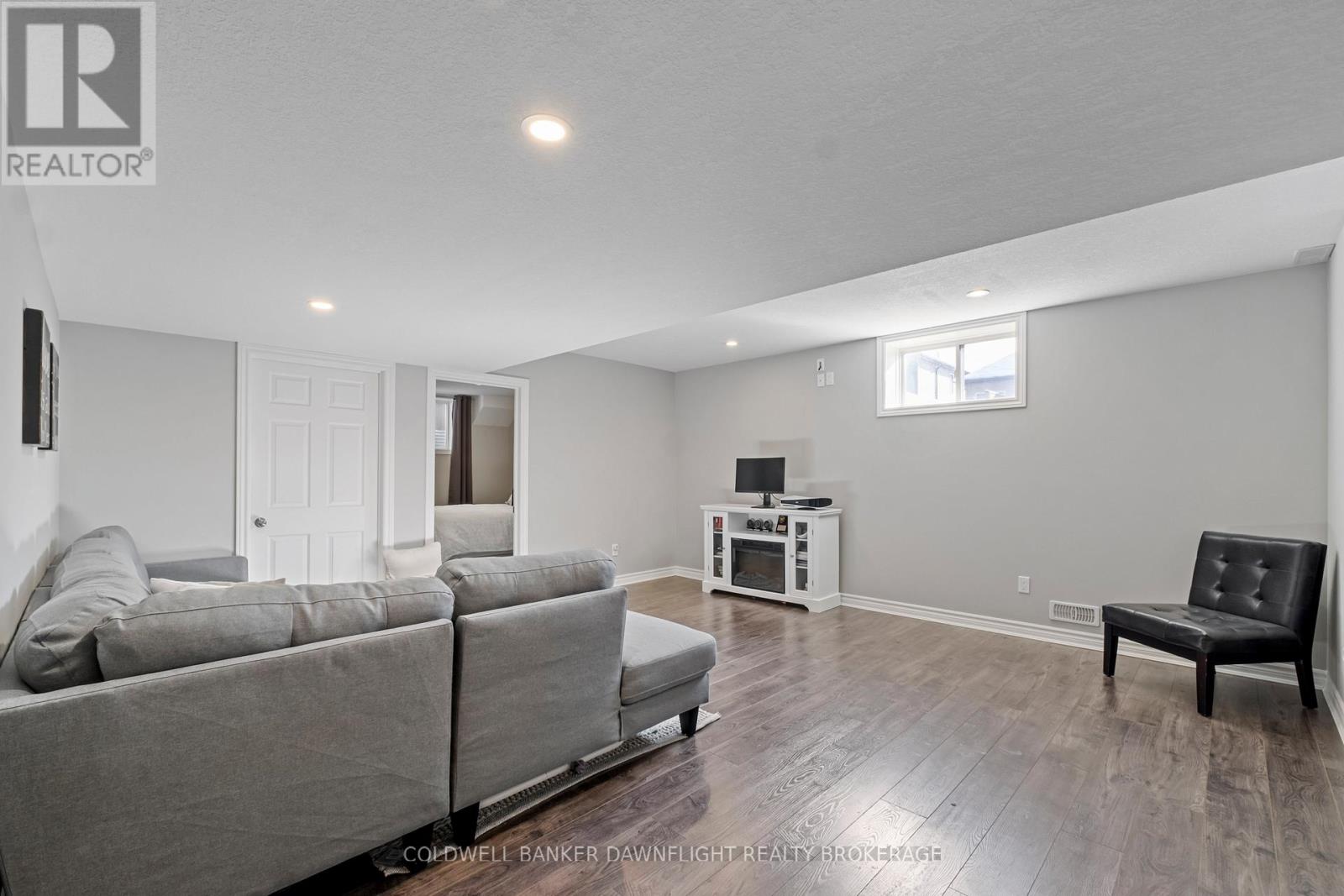 447 Blackacres Boulevard, London North, Ontario  N6G 0J2 - Photo 36 - X12536664