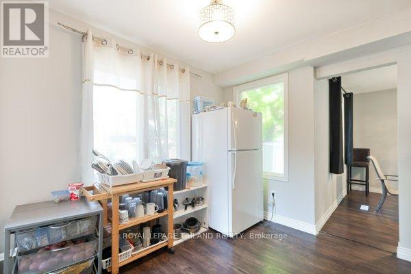 26 Redwood Lane, London East, Ontario  N5V 4C4 - Photo 10 - X12536684