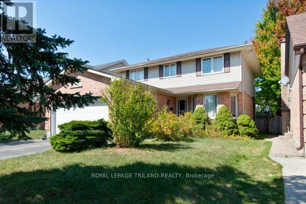 26 Redwood Lane, London East, Ontario  N5V 4C4 - Photo 2 - X12536684