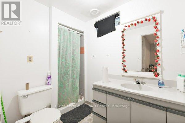 26 Redwood Lane, London East, Ontario  N5V 4C4 - Photo 24 - X12536684