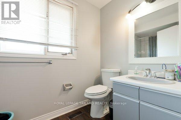 26 Redwood Lane, London East, Ontario  N5V 4C4 - Photo 29 - X12536684