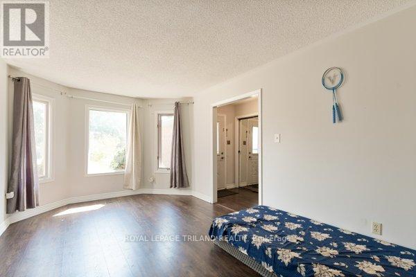 26 Redwood Lane, London East, Ontario  N5V 4C4 - Photo 7 - X12536684