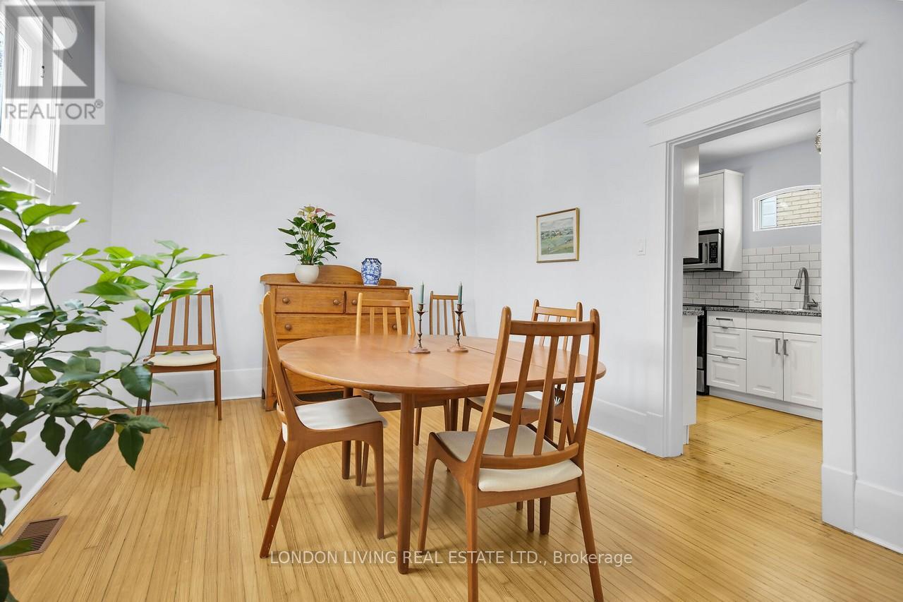 202 Emery Street E, London South, Ontario  N6C 2E2 - Photo 10 - X12536794