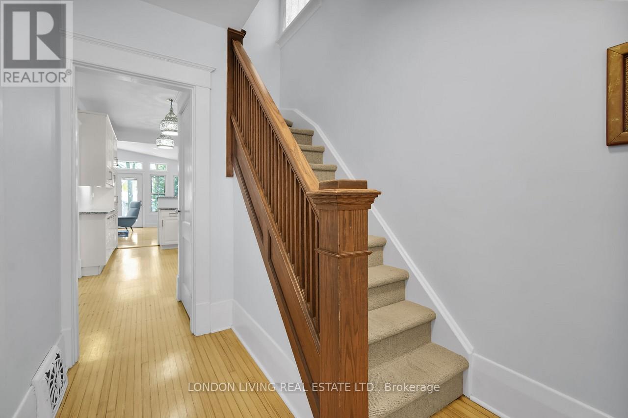 202 Emery Street E, London South, Ontario  N6C 2E2 - Photo 22 - X12536794