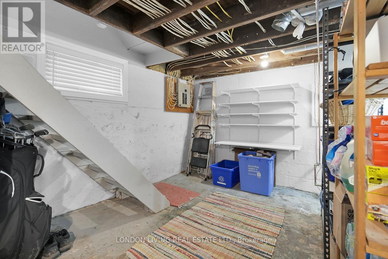 202 Emery Street E, London South, Ontario  N6C 2E2 - Photo 32 - X12536794