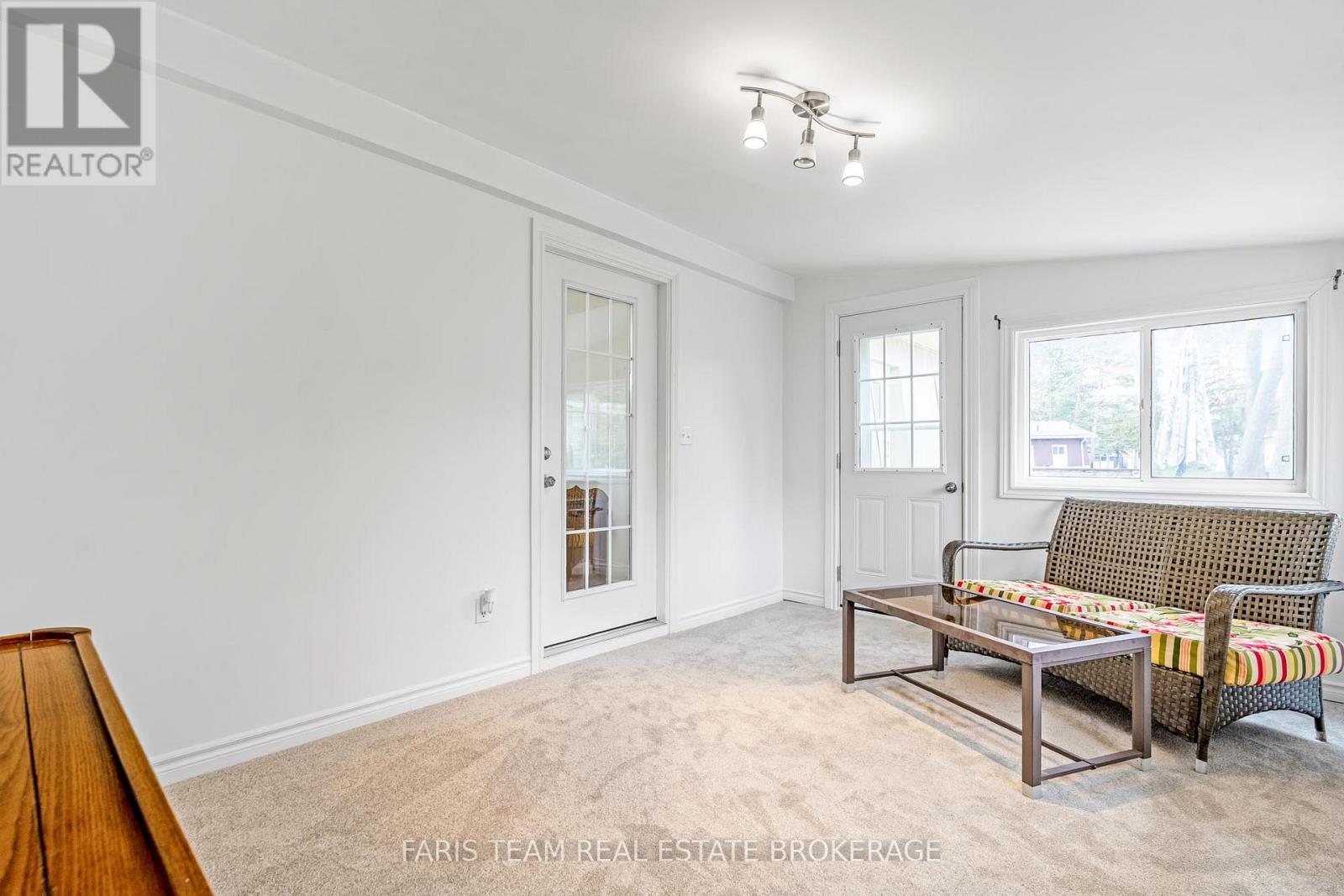 25 Recreation Drive, Innisfil, Ontario  L9S 1N5 - Photo 17 - N12536460