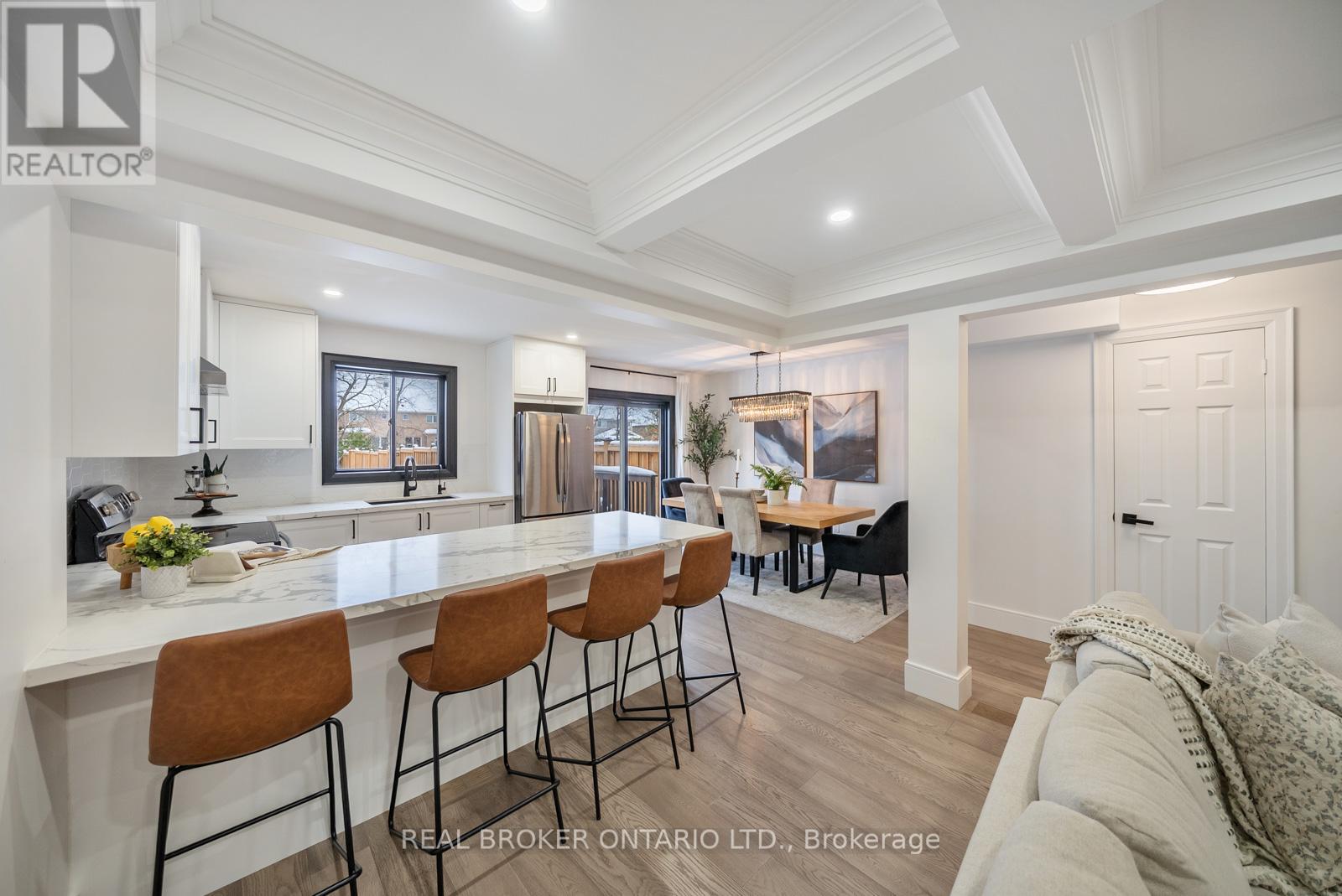 105 Mccurdy Drive, New Tecumseth, Ontario  L0G 1W0 - Photo 15 - N12536464