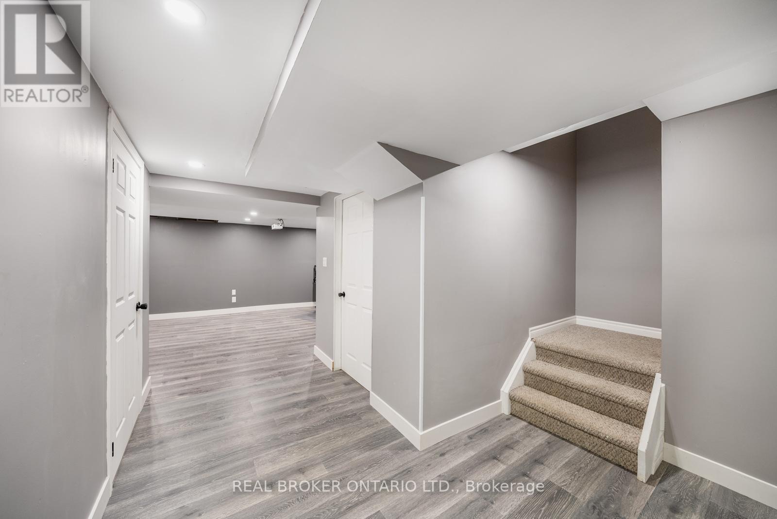 105 Mccurdy Drive, New Tecumseth, Ontario  L0G 1W0 - Photo 33 - N12536464