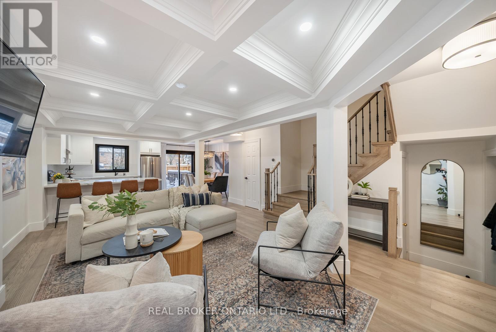 105 Mccurdy Drive, New Tecumseth, Ontario  L0G 1W0 - Photo 7 - N12536464