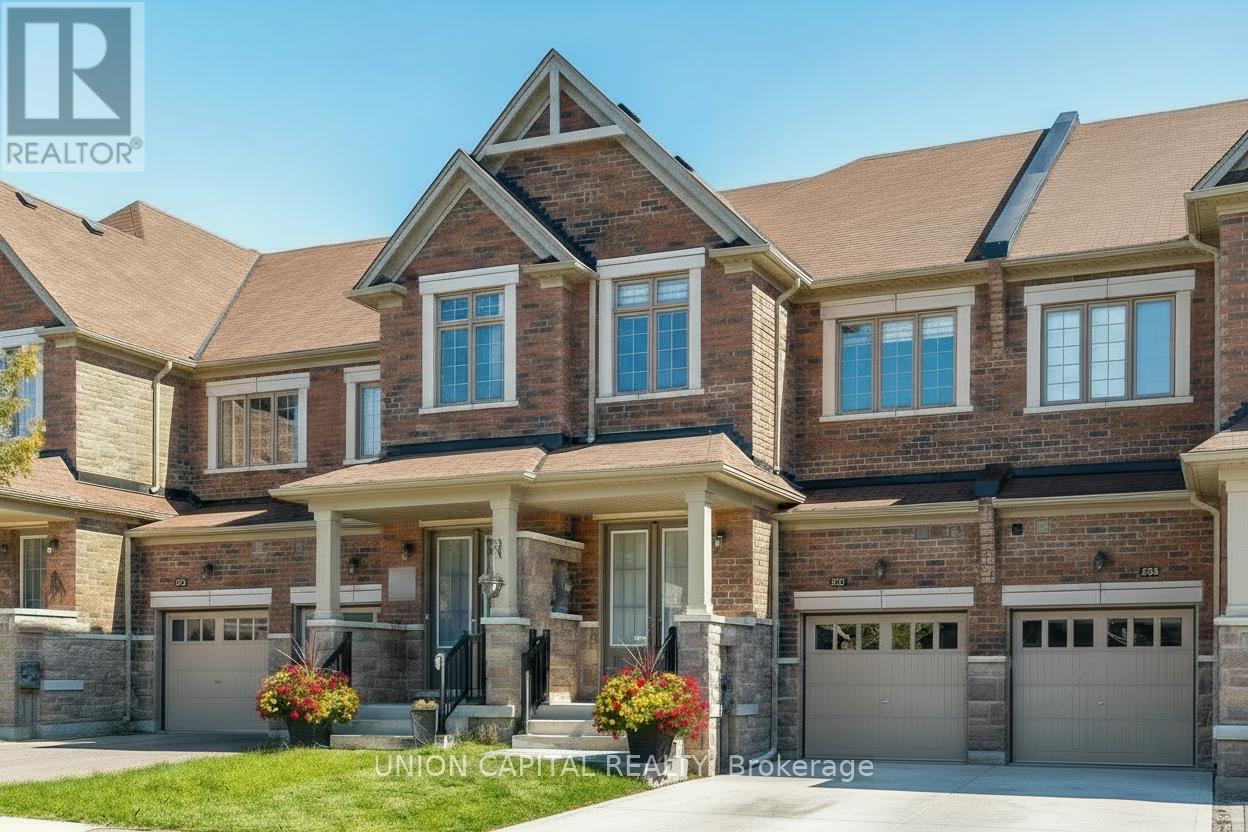 307 SILK TWIST DRIVE, East Gwillimbury, Ontario