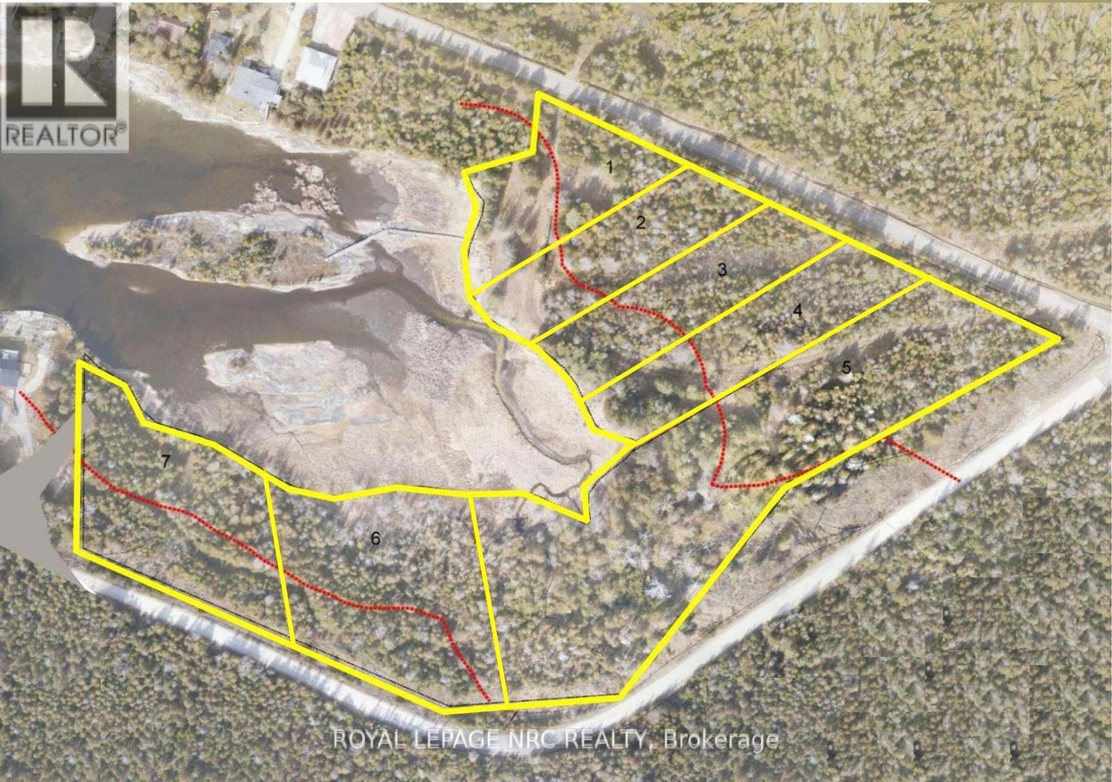 25 Simpson Avenue, Northern Bruce Peninsula, Ontario N0H 2R0 - Photo 2 - X12529768