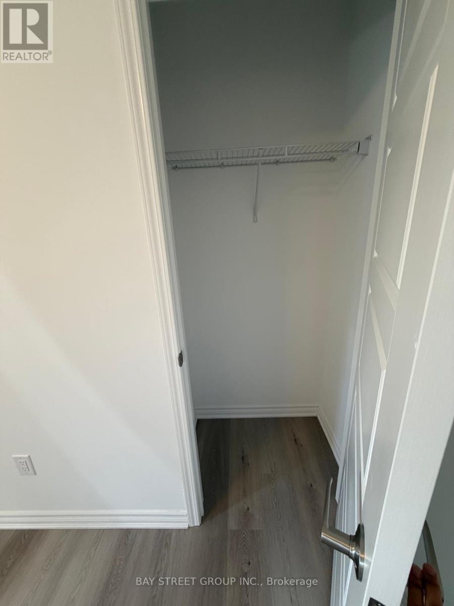 59 Pearen Lane, Barrie, Ontario  L9J 0G5 - Photo 23 - S12536510