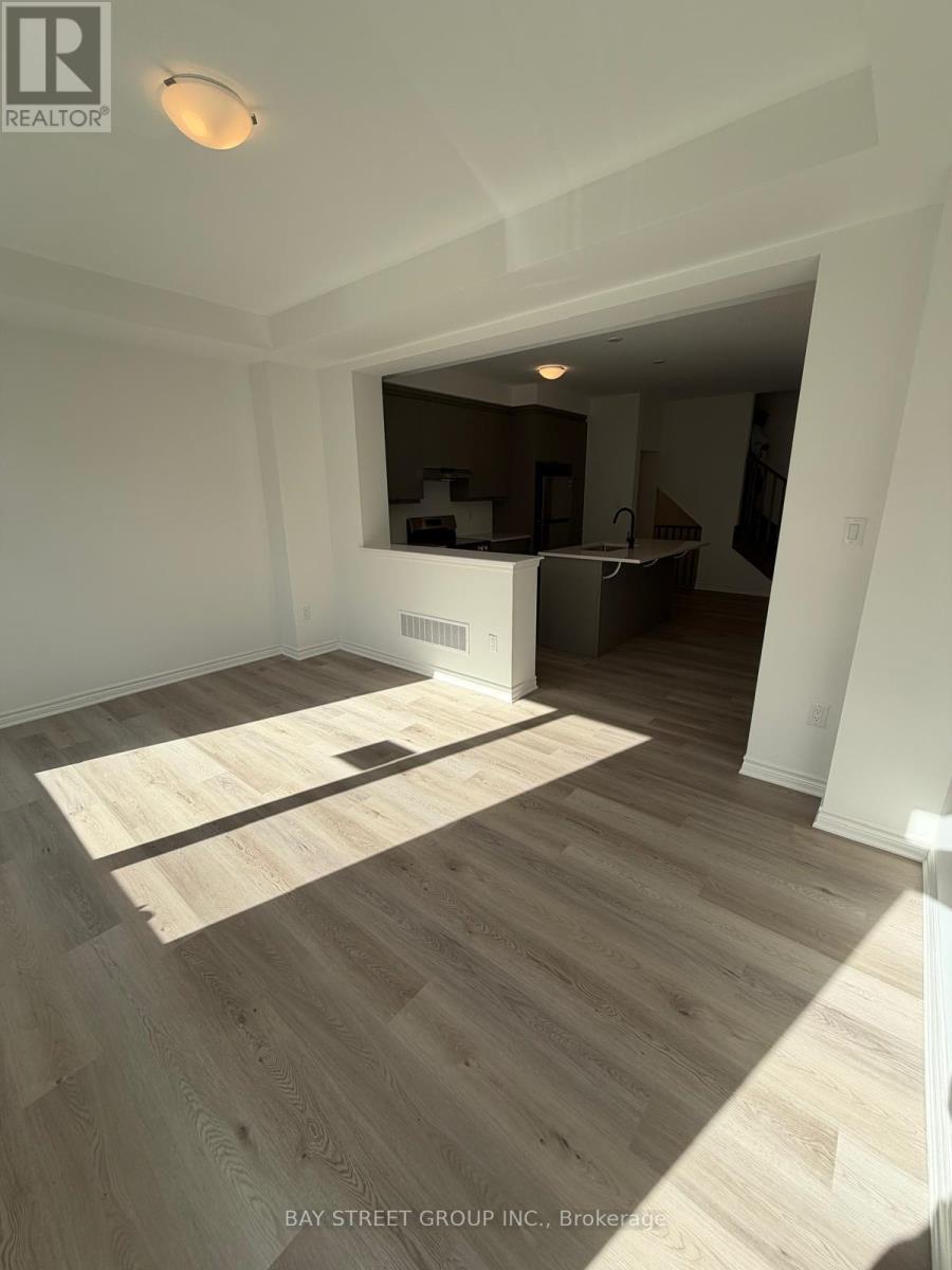 59 Pearen Lane, Barrie, Ontario  L9J 0G5 - Photo 24 - S12536510