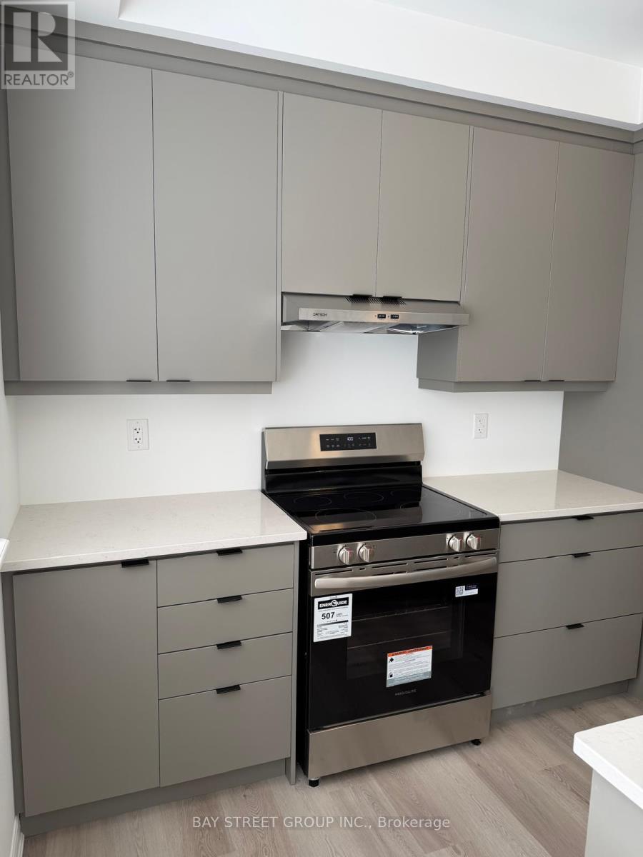 59 Pearen Lane, Barrie, Ontario  L9J 0G5 - Photo 26 - S12536510