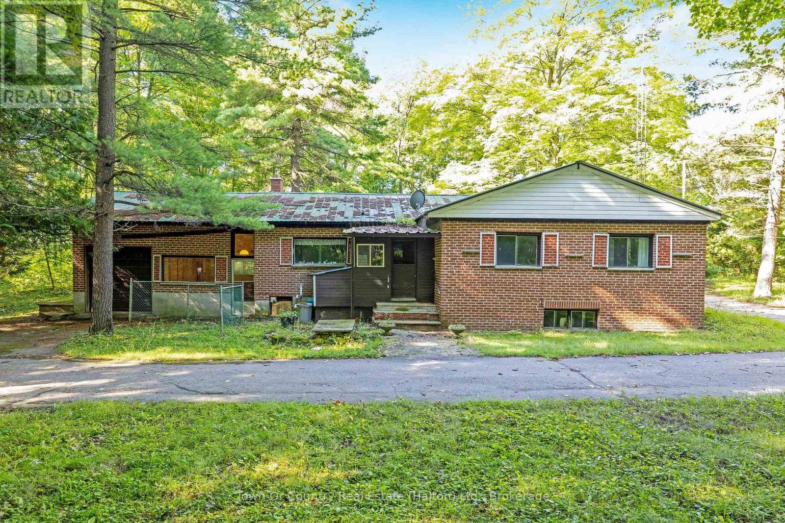 2380 Conservation Road, Milton, Ontario  L0P 1B0 - Photo 10 - W12536678