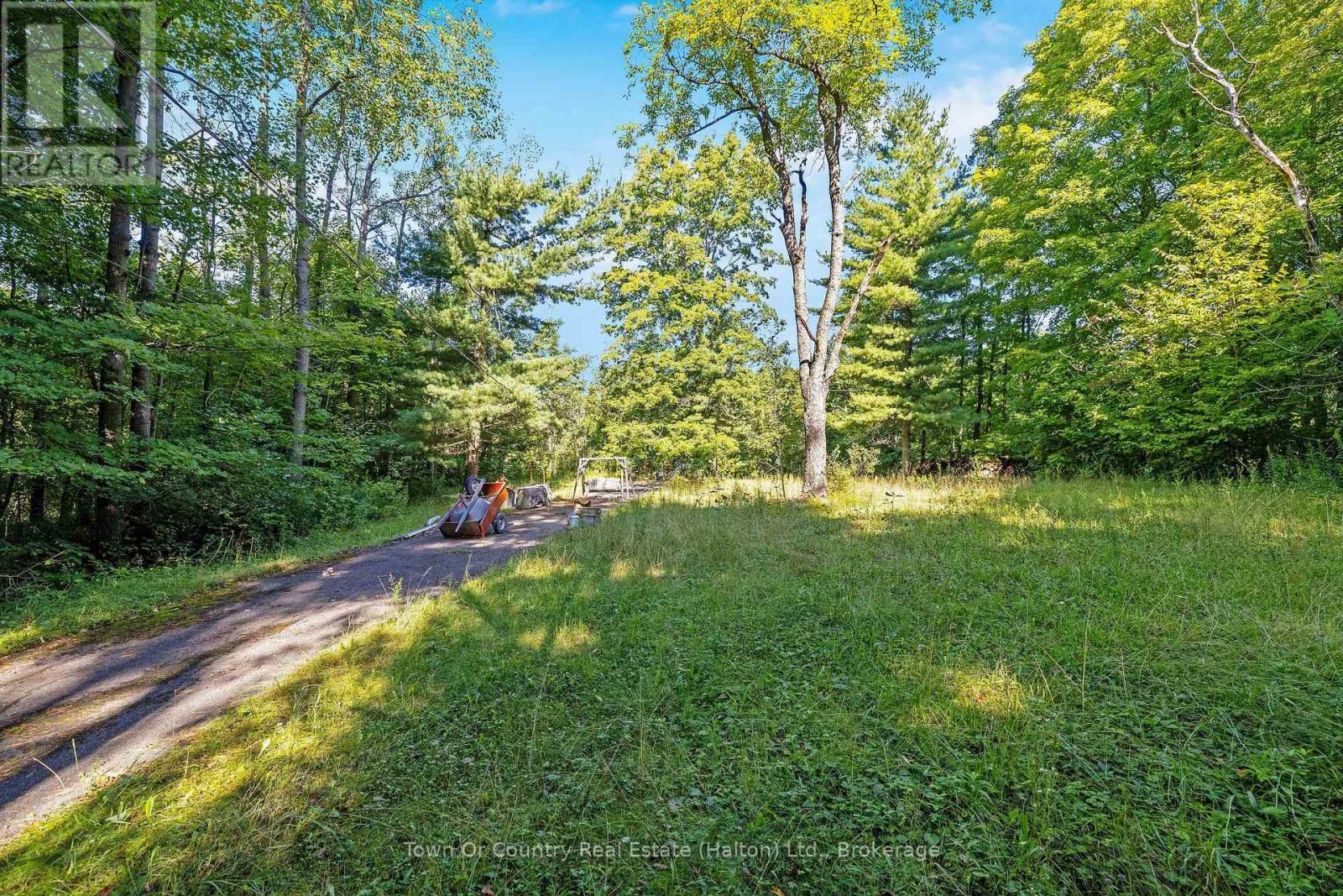 2380 Conservation Road, Milton, Ontario  L0P 1B0 - Photo 23 - W12536678