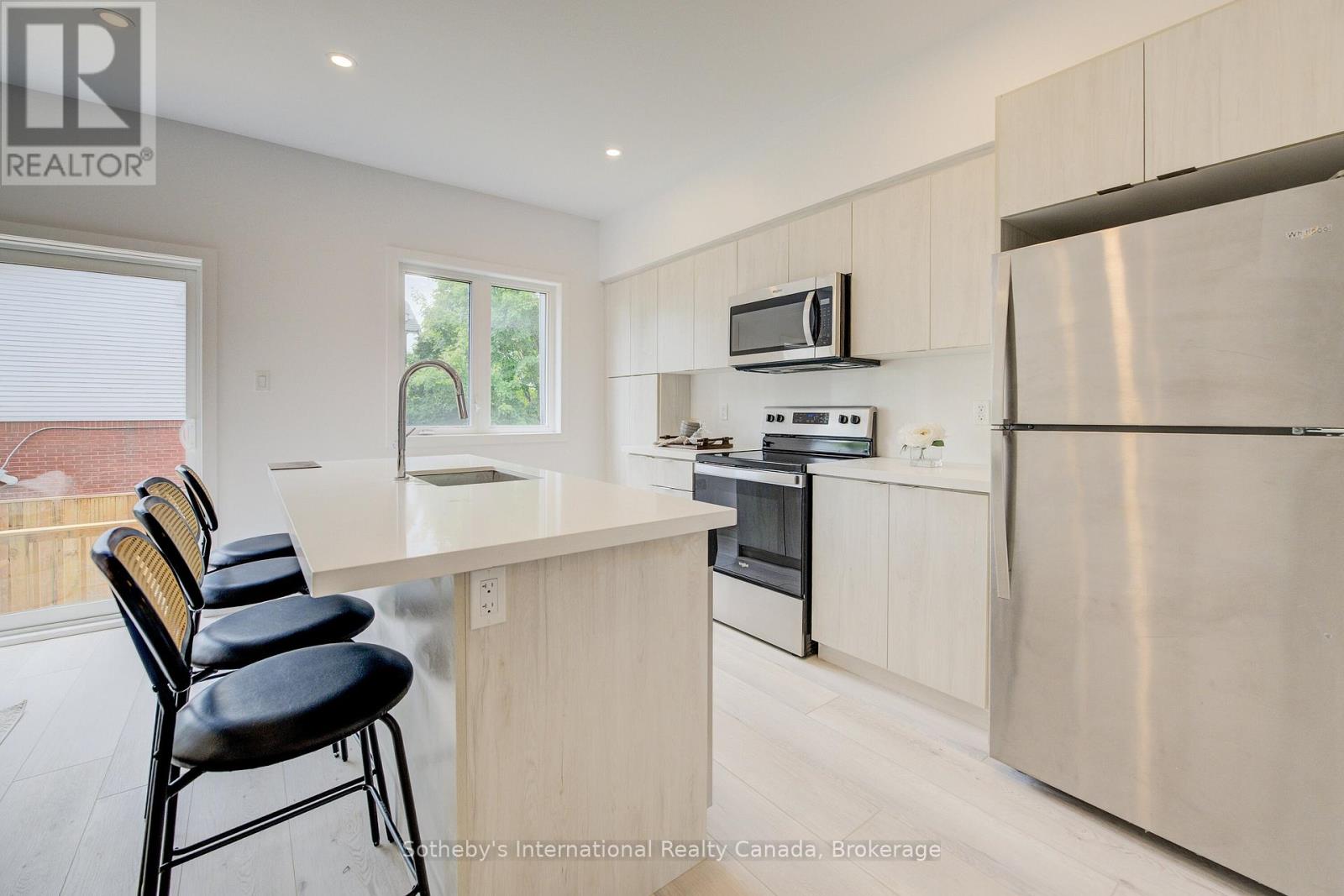 9 - 416 Dundas Street S, Cambridge, Ontario  N1R 8H7 - Photo 10 - X12536640