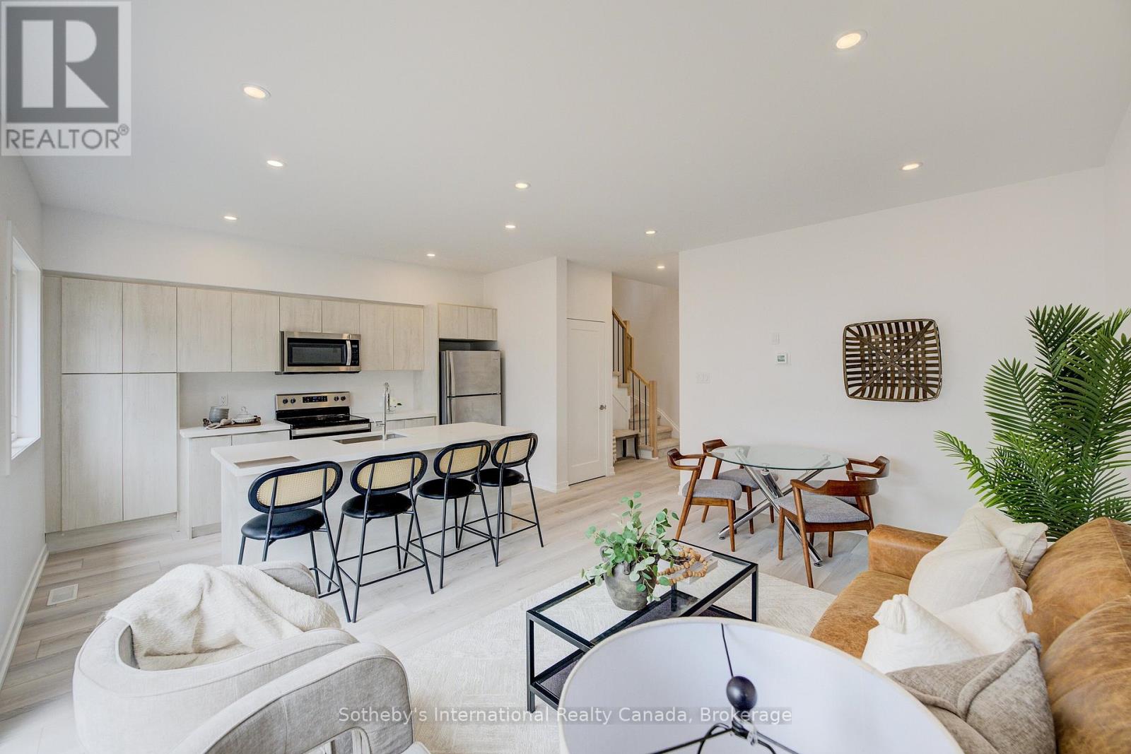 9 - 416 Dundas Street S, Cambridge, Ontario  N1R 8H7 - Photo 13 - X12536640