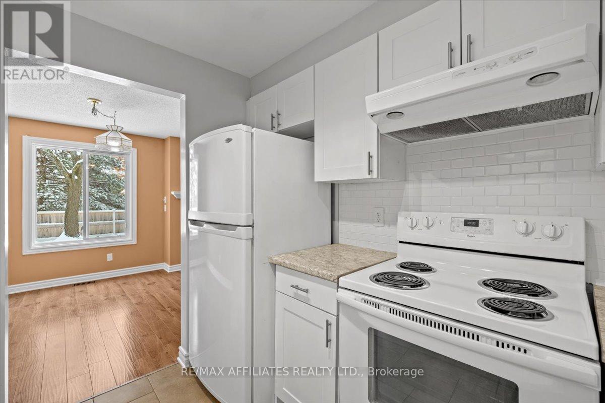 1938 Ashmont Street, Ottawa, Ontario  K1C 7B9 - Photo 17 - X12536566