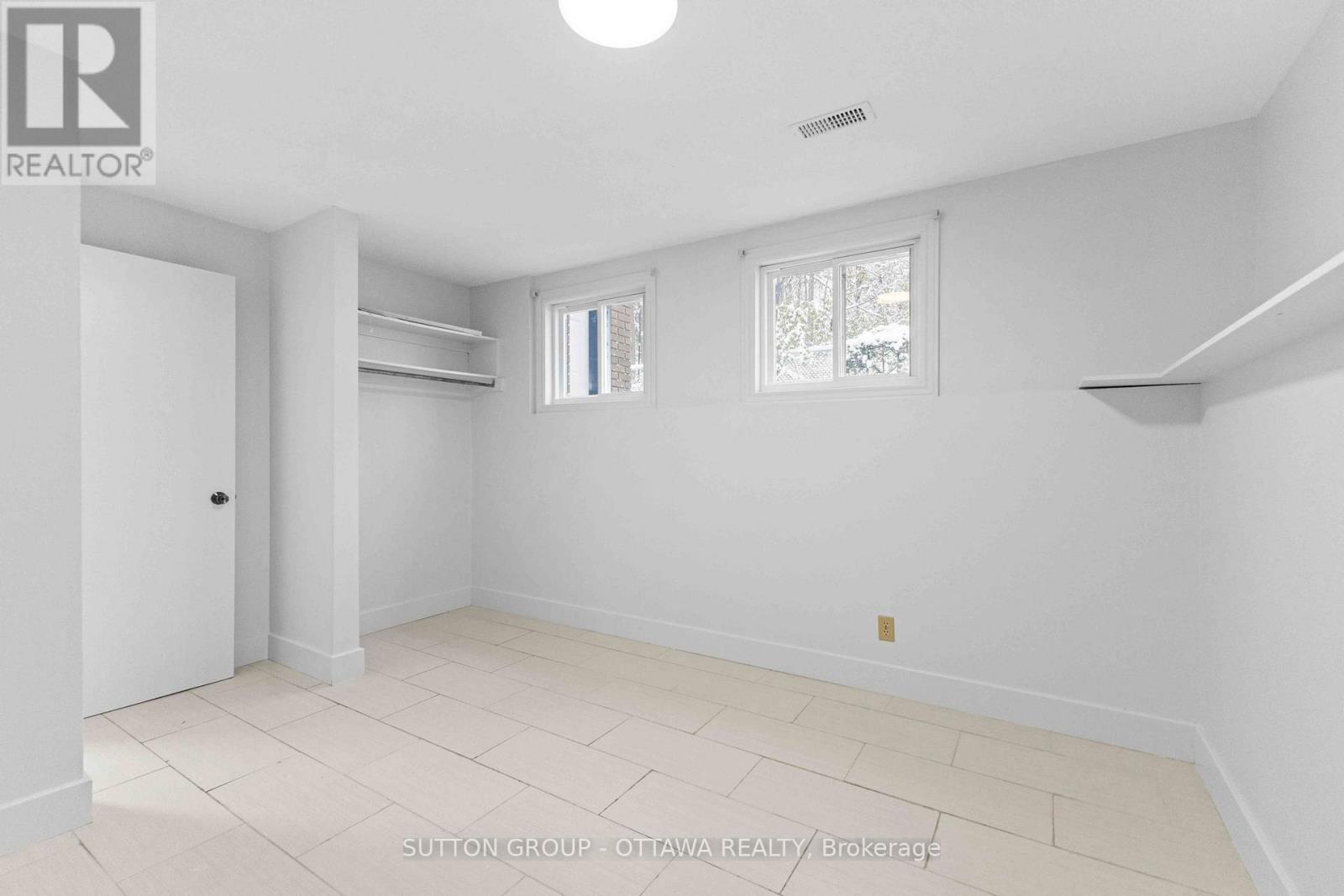 131 Renova Avenue, Ottawa, Ontario K1G 4C7 - Photo 20 - X12536568