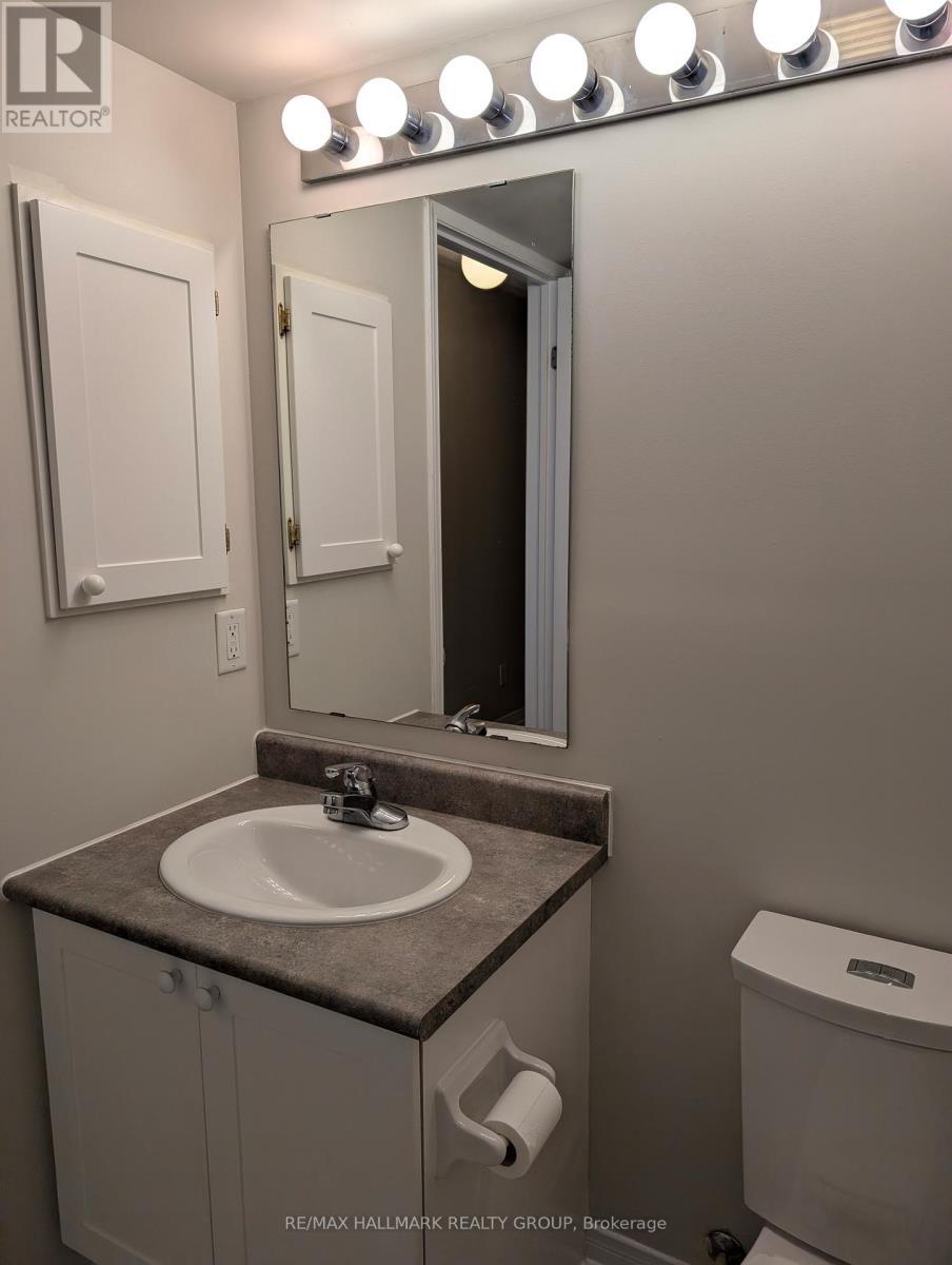 6f - 310 Central Park Drive, Ottawa, Ontario  K2C 4G4 - Photo 6 - X12536586