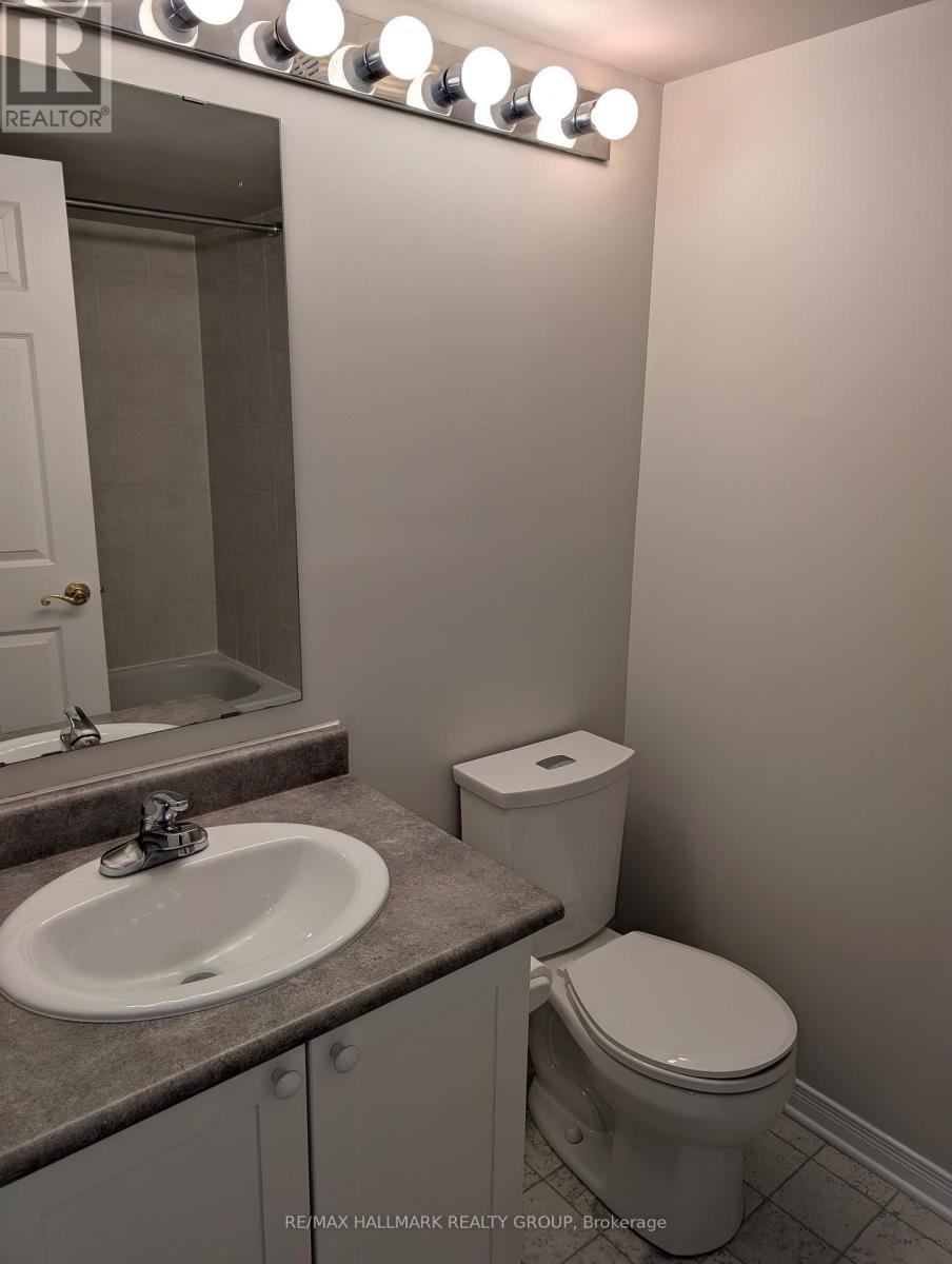 6f - 310 Central Park Drive, Ottawa, Ontario  K2C 4G4 - Photo 7 - X12536586