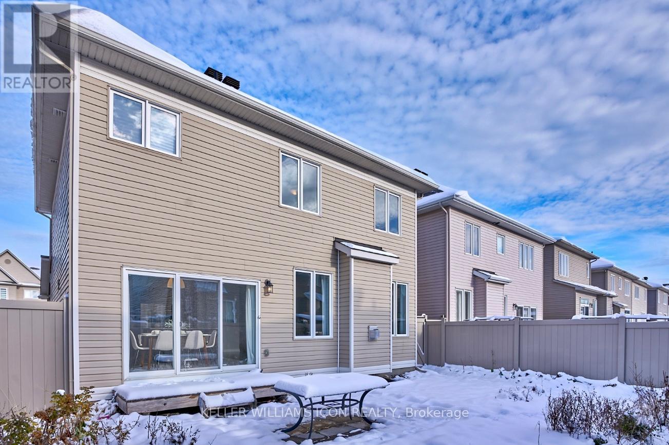 380 Brettonwood Ridge, Ottawa, Ontario  K2T 0H8 - Photo 37 - X12536630