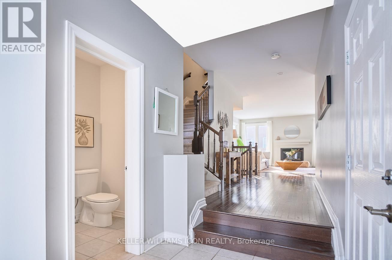 380 Brettonwood Ridge, Ottawa, Ontario  K2T 0H8 - Photo 6 - X12536630