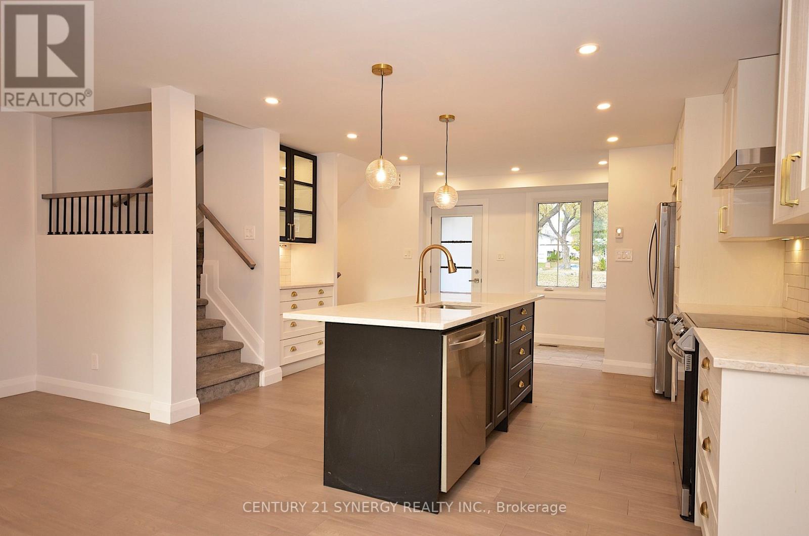 26 - 660 Hochelaga Street, Ottawa, Ontario  K1K 2E9 - Photo 16 - X12536650