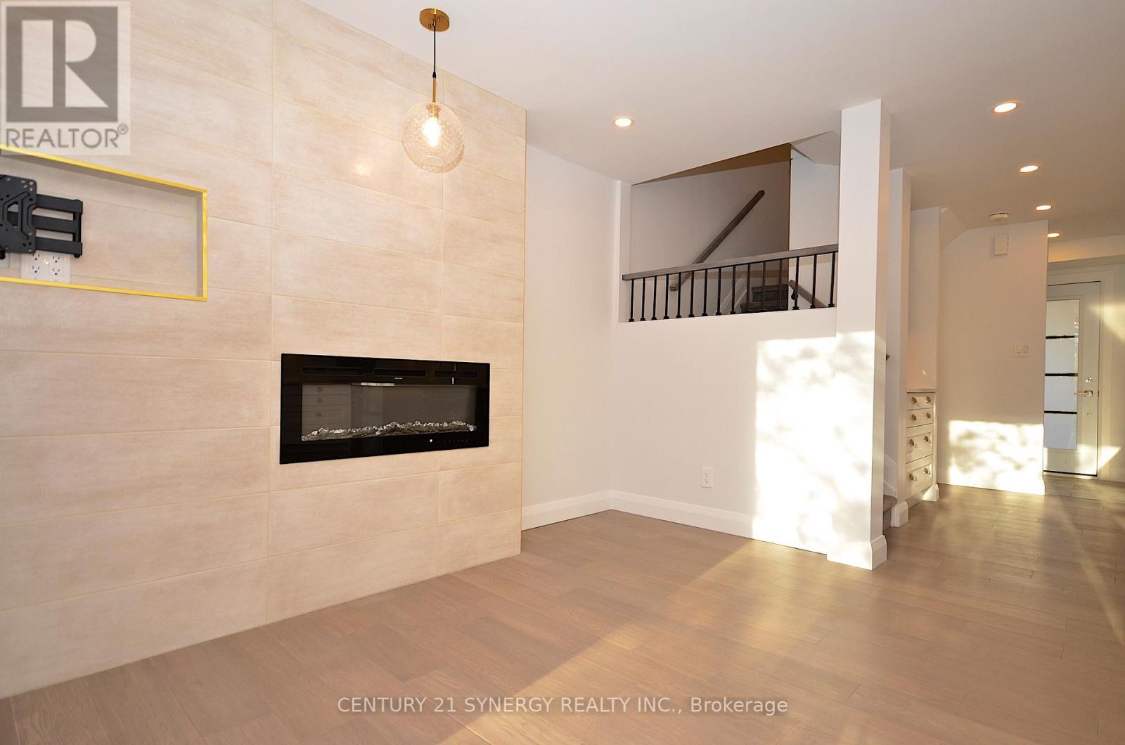 26 - 660 Hochelaga Street, Ottawa, Ontario  K1K 2E9 - Photo 19 - X12536650