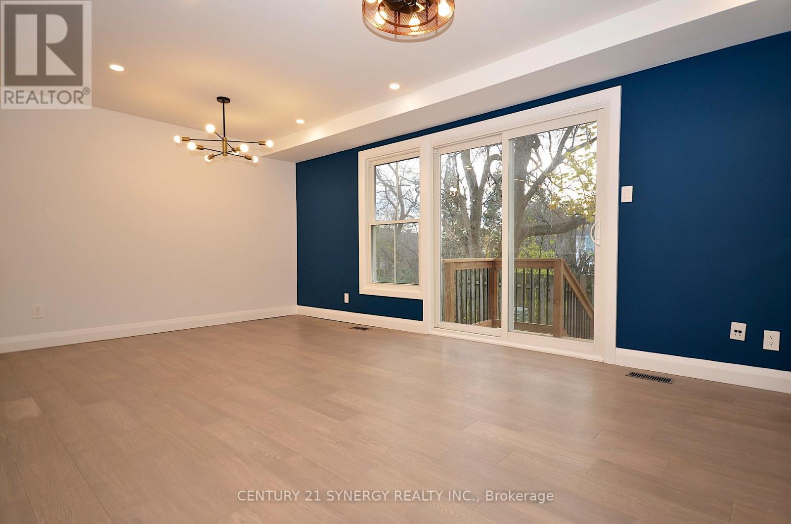 26 - 660 Hochelaga Street, Ottawa, Ontario  K1K 2E9 - Photo 21 - X12536650